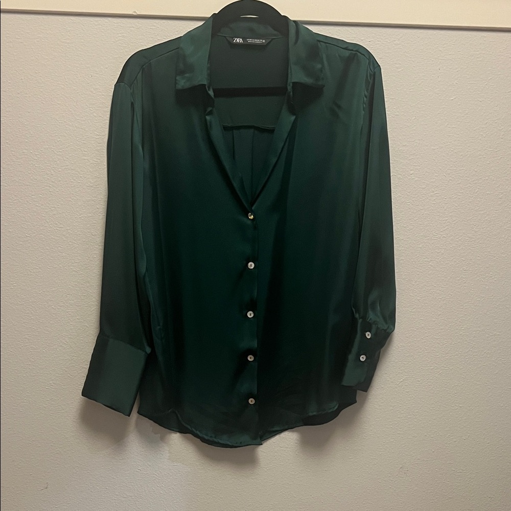 Zara Women’s Emerald Green Button-Down Shirt